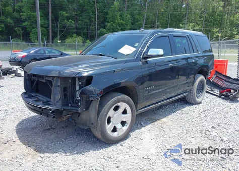 2015 Chevrolet Tahoe C1500 Ltz z USA, uszkodzony, nr VIN 1GNSCCKC8FR121461